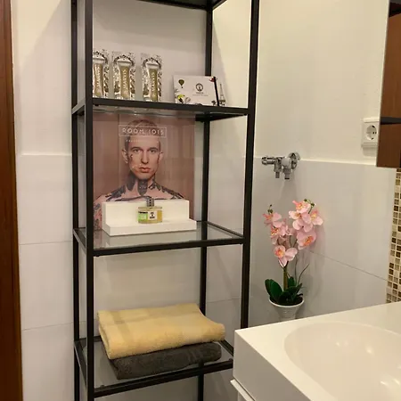 شقة Schoene 3 Zkb In Pfersee