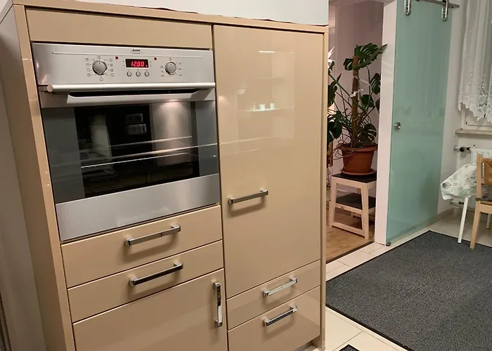 Schoene 3 Zkb In Pfersee Apartment Augsburg